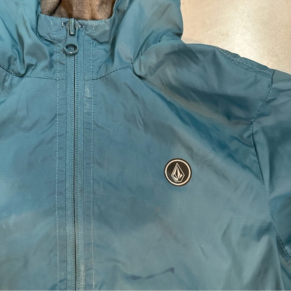 Volcom windbreak/rain jacket sz 5 little kids. - Picture 9 of 9